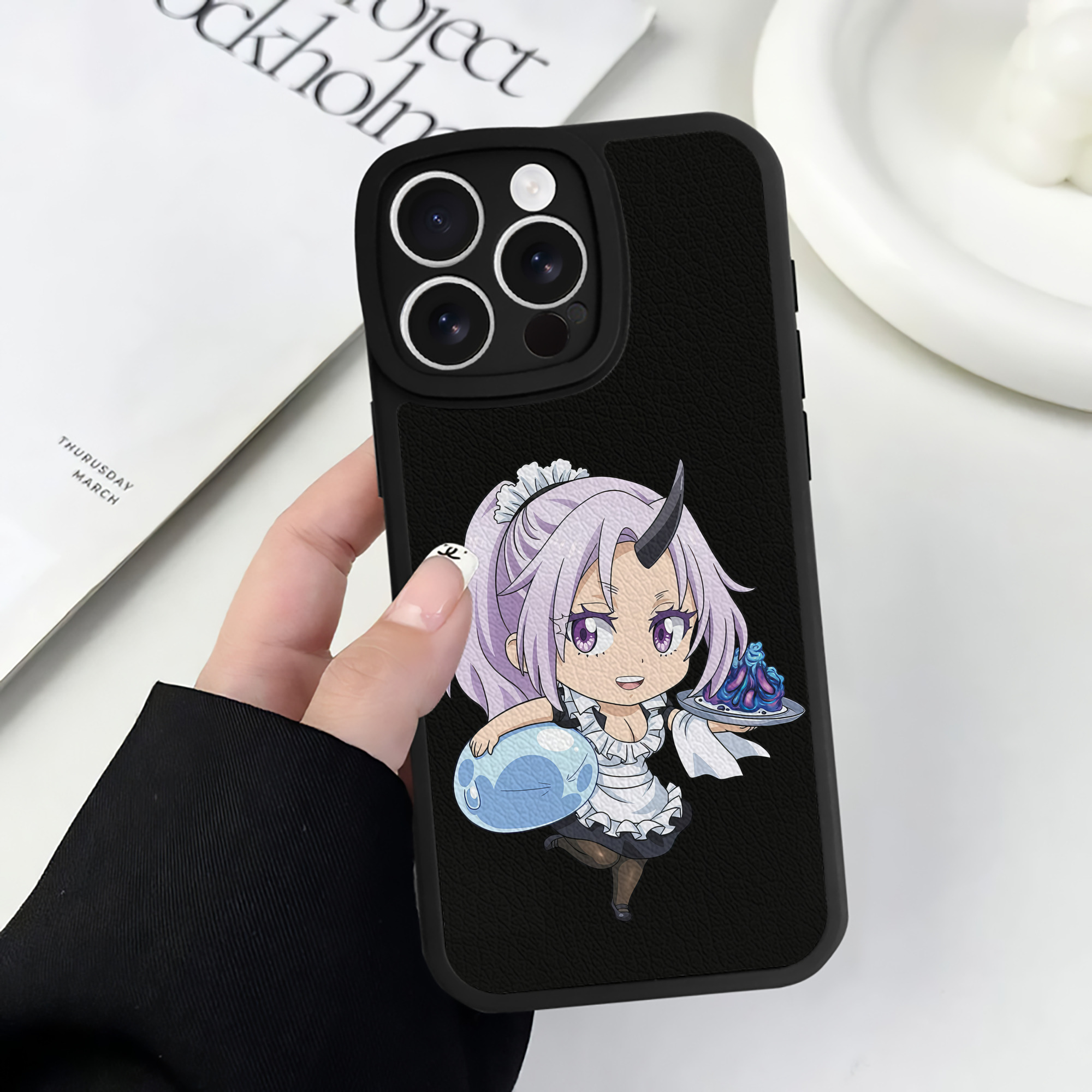 （画像用） 転スラ Regarding Reincarnated to Slime 【iPhone 16シリーズ対応】シリコンスマホケース（レザー調） 材質：シリコン